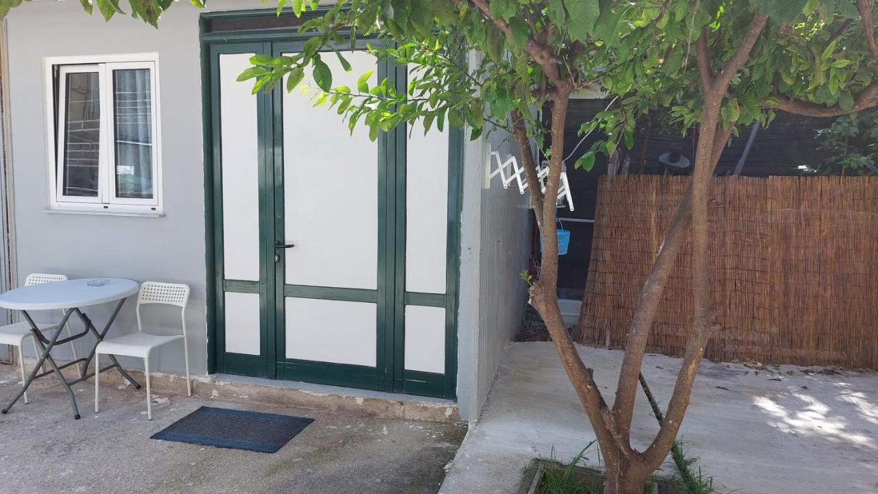 Hotel Escape Nydri  Exterior foto